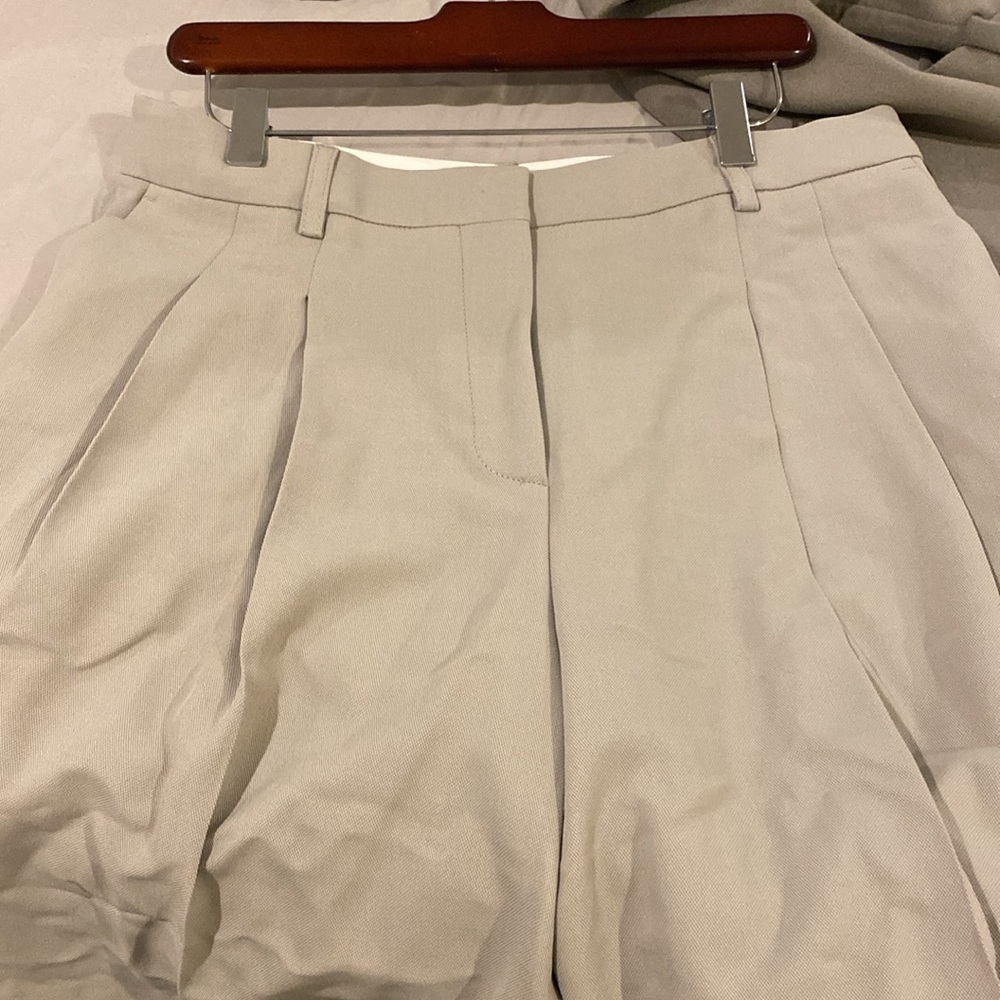 H&M Premium Collection Wool-Blend Wide Leg Pants - Picture 9 of 10